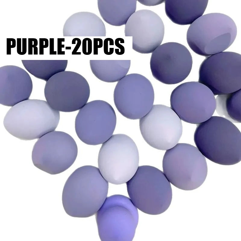 Professional Makeup Sponge Blender for Foundation and Powder Application - Beauty Tool for Women