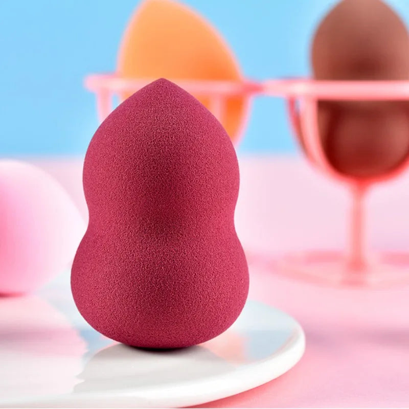 Professional Makeup Sponge Blender for Foundation and Powder Application - Beauty Tool for Women