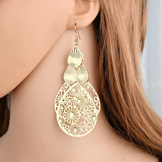 2022 Fashionable Bohemian Metal Tassel Earrings for Women - Elegant Long Irregular Design Jewelry