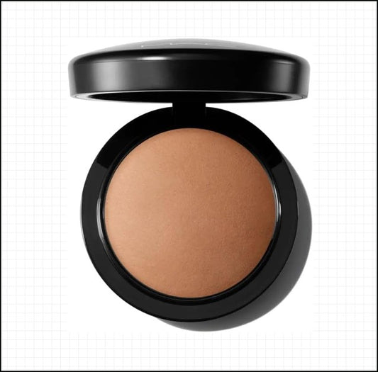Mineralize Skinfinish Natural Powder in Dark Tan, 10g