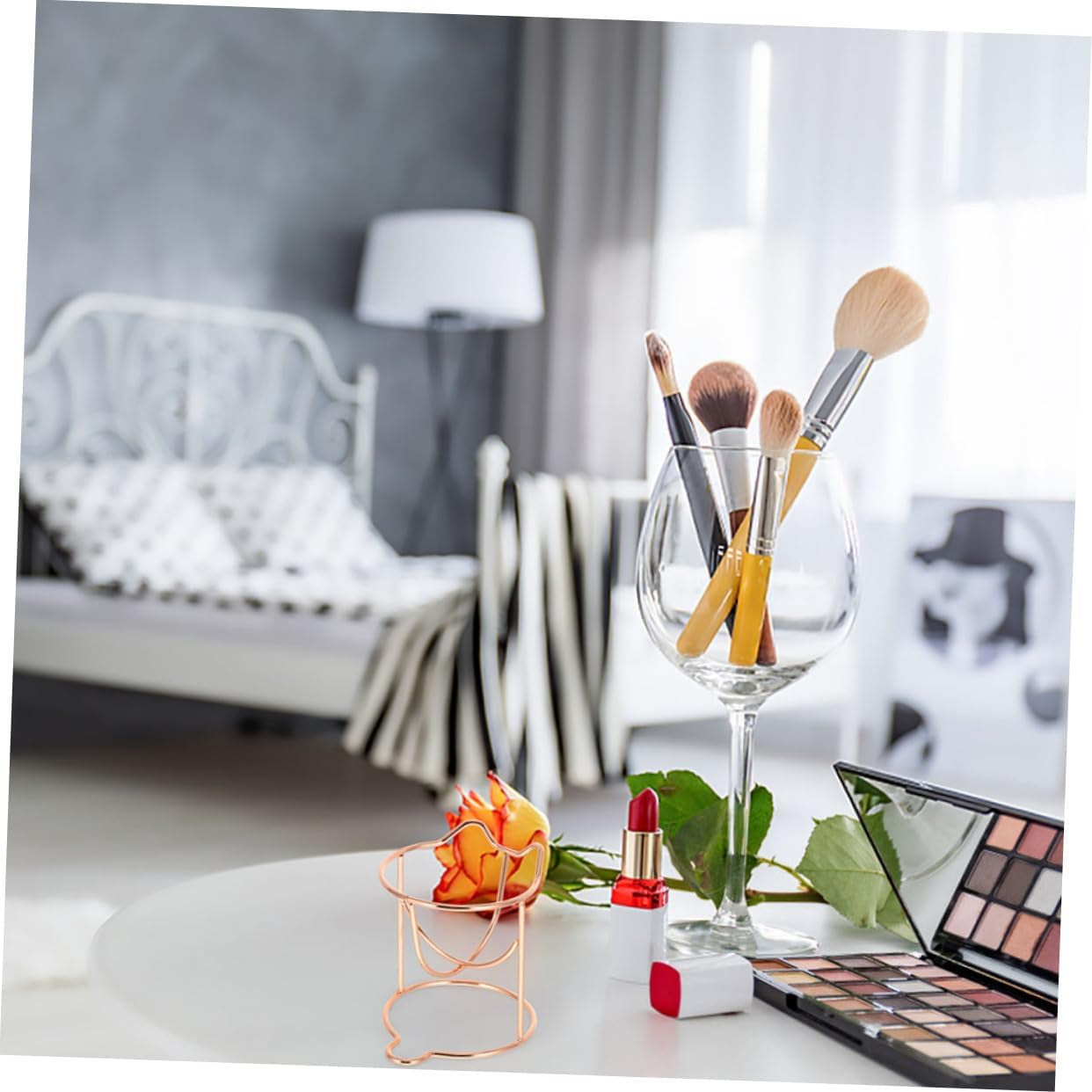 Premium Makeup Blender Drying Rack - Rose Gold Powder Puff Holder and Beauty Sponge Display Stand