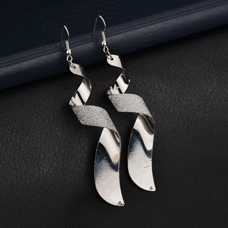 Elegant Frosted Tassel Earrings 2022 - Bohemian Long Earrings for Women and Girls, Stylish Punk Metal Jewelry