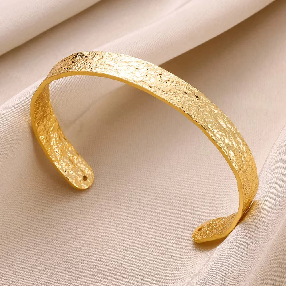 Elegant Classic Bump Pattern Open Cuff Bracelet for Women in Gold Stainless Steel - Perfect Gift Accessory